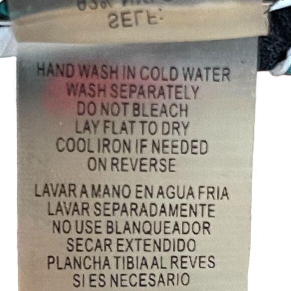 NWOT GUESS Lace Floral Off Shoulder Body con Mini 4 Black Multi - Picture 16 of 16